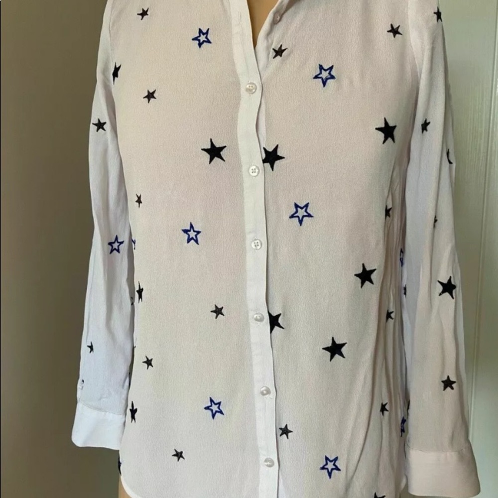 Women's Star Print Button Down Shirt - EUC - Picture 6 of 8